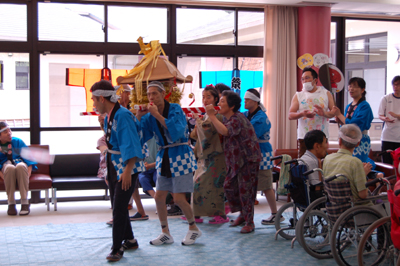 聖愛園夏祭りを開催しました!_a0154110_16303331.jpg