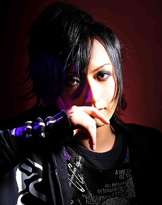 新世代V系クリエーター=マチゲリータ 初音ミク達が歌うV系カヴァー・アルバムの試聴開始！_e0025035_1142888.jpg