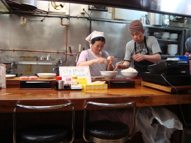 高円寺「らーめん 太陽」へ行く。_f0232060_13363528.jpg