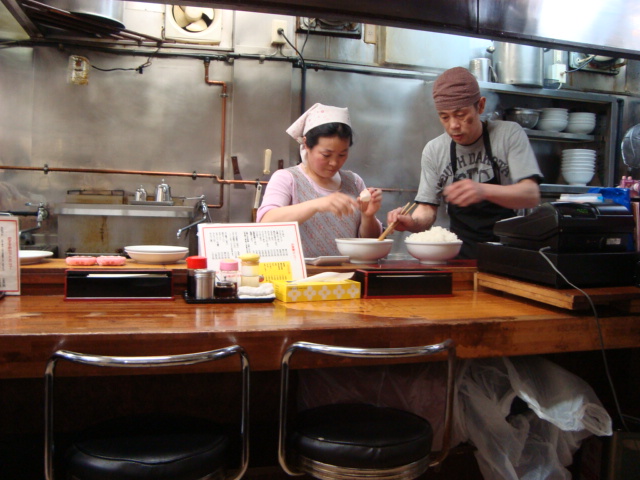 高円寺「らーめん　太陽」へ行く。_f0232060_13363528.jpg