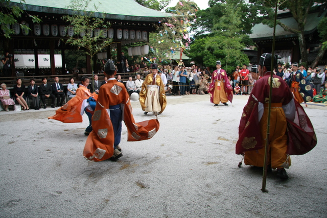 白峯神宮の蹴鞠_c0196076_11431983.jpg