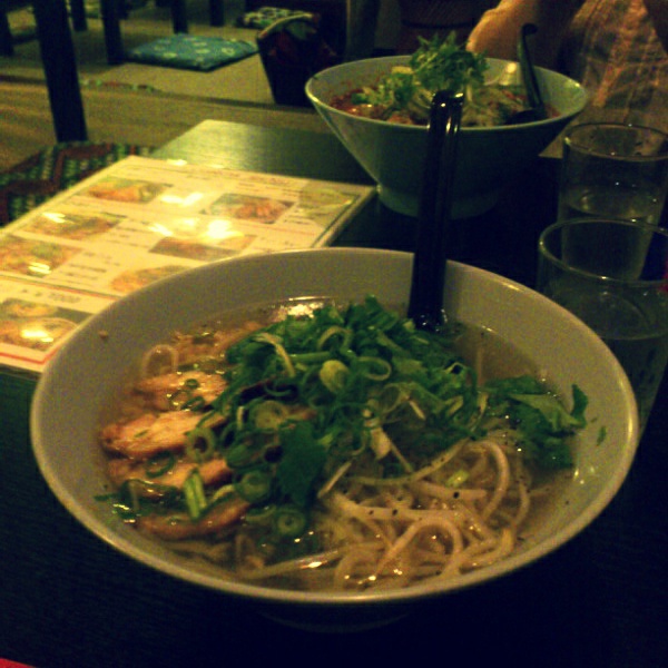 満腹アジアン_a0235880_1757471.jpg