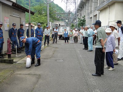 南魚沼市総合防災訓練_f0019487_2295268.jpg