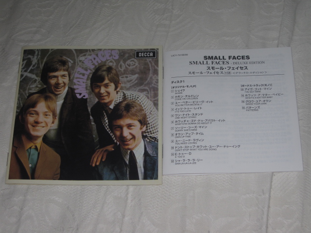 SMALL FACES (紙ジャケ)_b0042308_1735356.jpg
