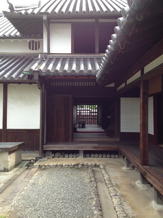 涼しい建築_a0116442_15162826.jpg