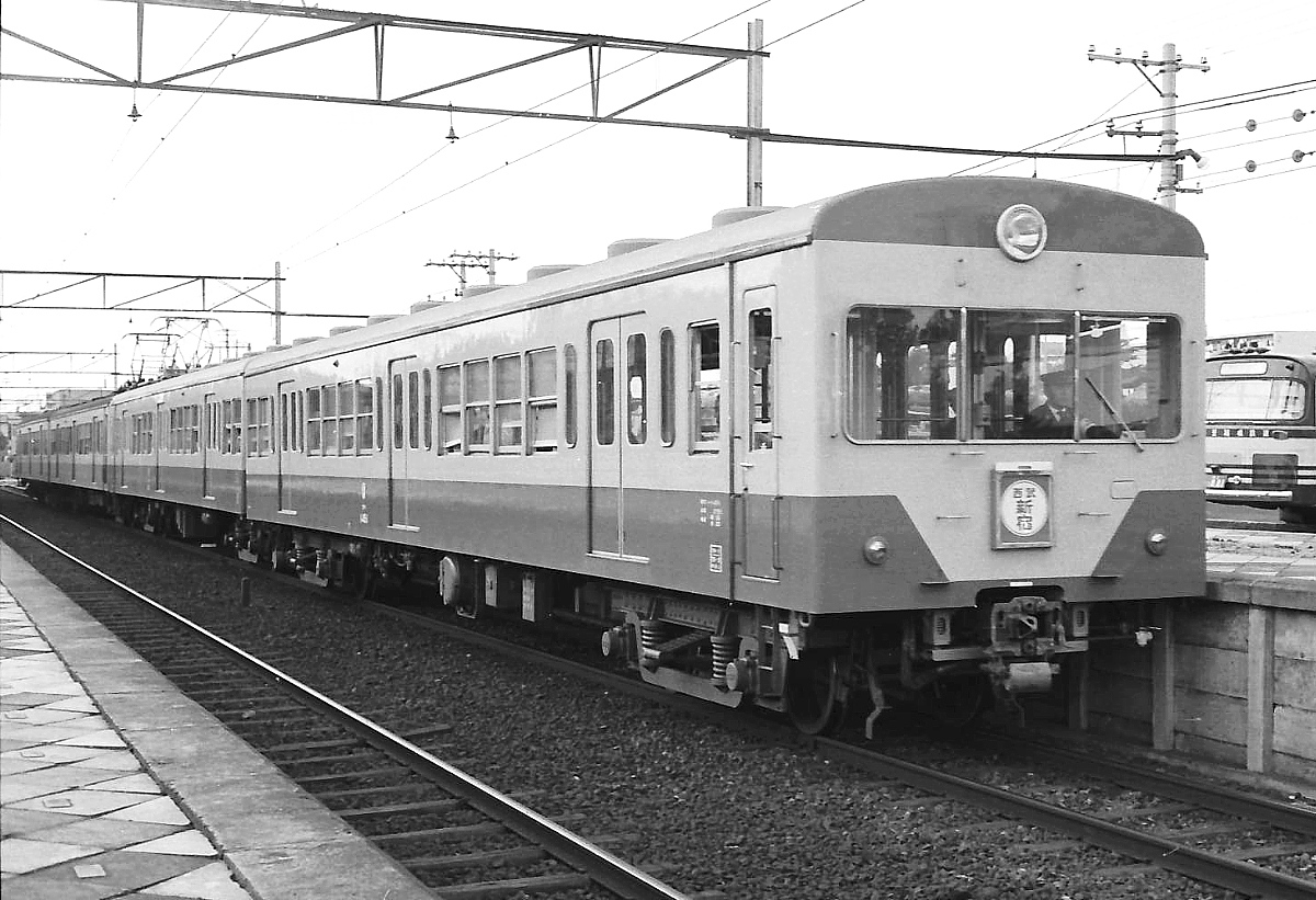 西武電車昭和40年ごろ_a0251146_2393946.jpg