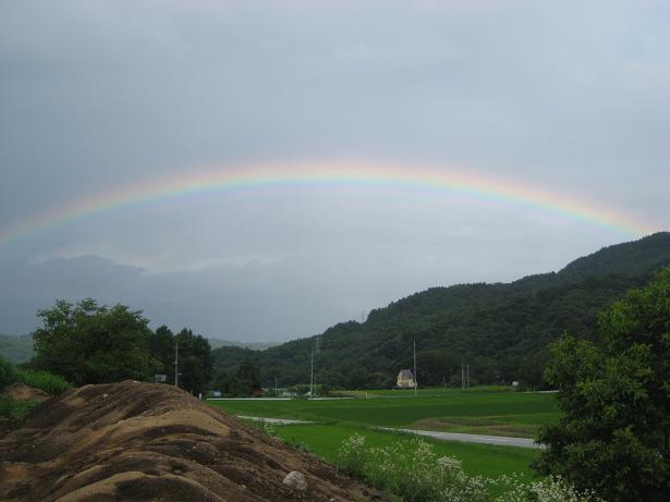 OVER THE RAINBOW_b0026615_1943916.jpg