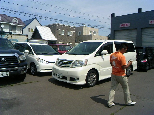 ランクル TOMMY札幌店☆7月11日!!_b0127002_0443974.jpg