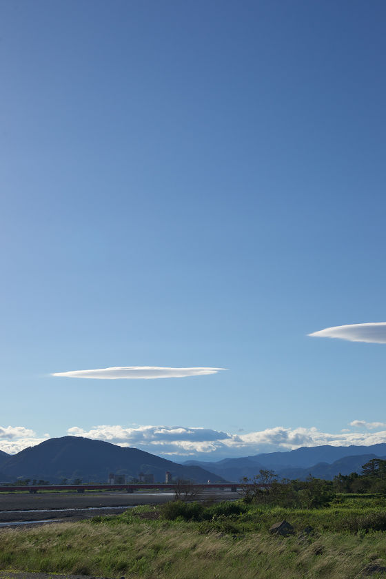 雲と空と頂と_f0072758_2192859.jpg