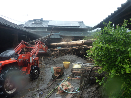 7月13日 記録的集中豪雨被災地視察_e0092715_1842919.jpg