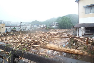 竹田の豪雨　　　　　　　　　　　　ｂｙ営業部：篠田　_f0190020_17534761.jpg