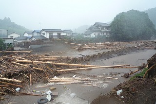 竹田の豪雨　　　　　　　　　　　　ｂｙ営業部：篠田　_f0190020_17575953.jpg