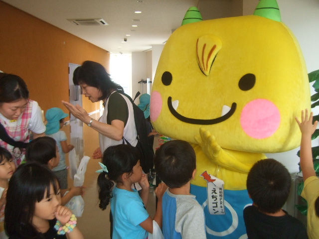 交流映写会_d0166047_13393831.jpg