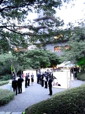 「ペリエ ジュエ ベル エポック 2004 フローラル・エディション」発表晩餐会_a0138976_19501088.jpg