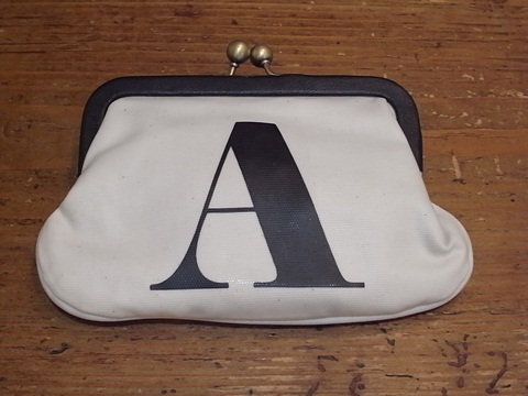 ALPHABET BAGS のガマ口パース　再入荷です♪_c0176078_14235136.jpg