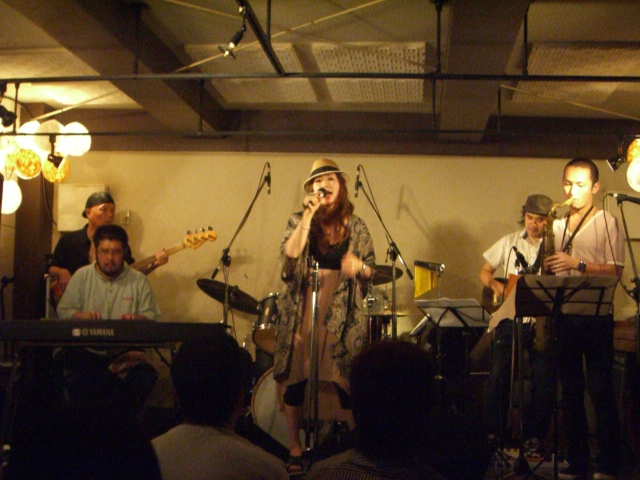 SPARKLING☆CHERRY＠mona records_a0088007_21361126.jpg