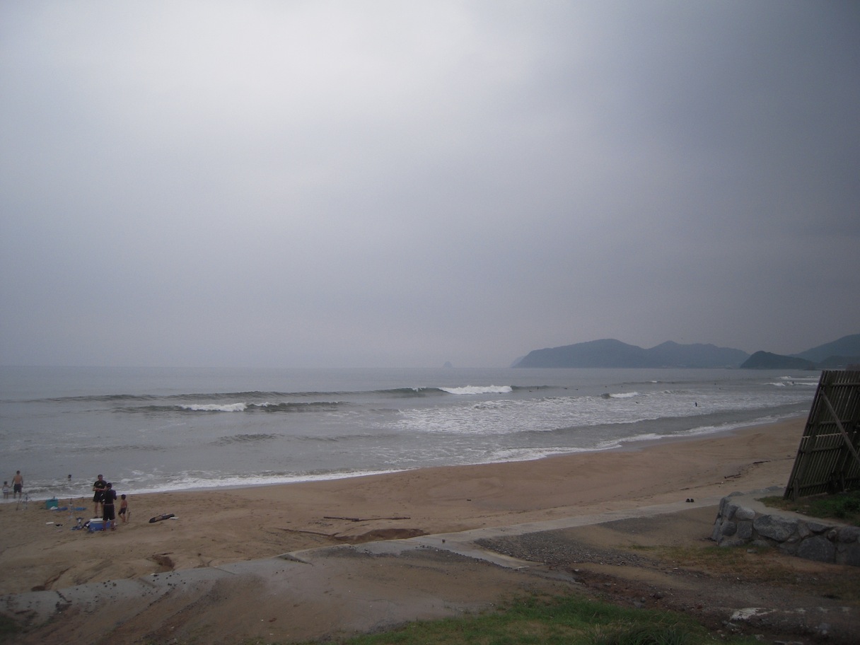 今日の波イン糸島コーストライン_d0076864_13273417.jpg