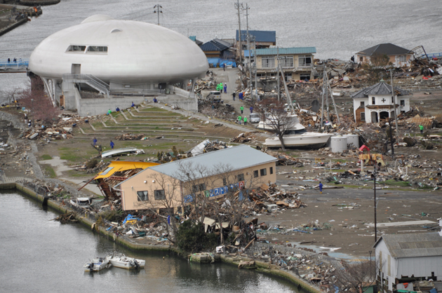 大雨災害は311の教訓が役立つ~生き延びたのは食糧の備蓄_e0171573_2042222.jpg