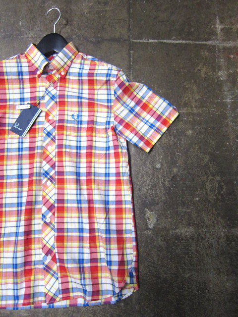 FRED PERRY ･･･ CHECK S/S SHIRTS！★！_d0152280_648233.jpg