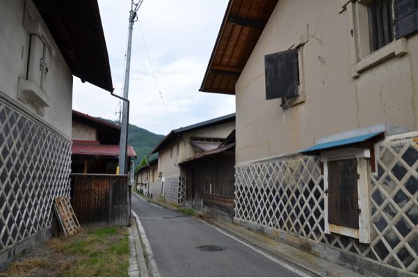 にっぽん集落町並み縦走紀行 第18日_d0147406_21383351.jpg