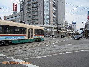 とやまのグルメを食べつくす１日乗車券_a0243562_16412495.jpg