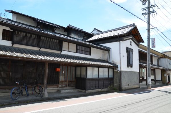 にっぽん集落町並み縦走紀行 第19日_d0147406_19563262.jpg