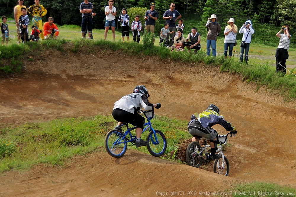 JOSF７月緑山定期戦VOL3：BMXマスターズ決勝　動画あり_b0065730_012678.jpg