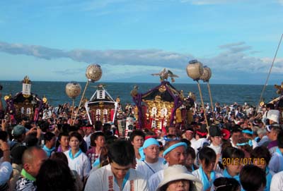 暁の祭典　浜降祭_c0220597_105014100.jpg