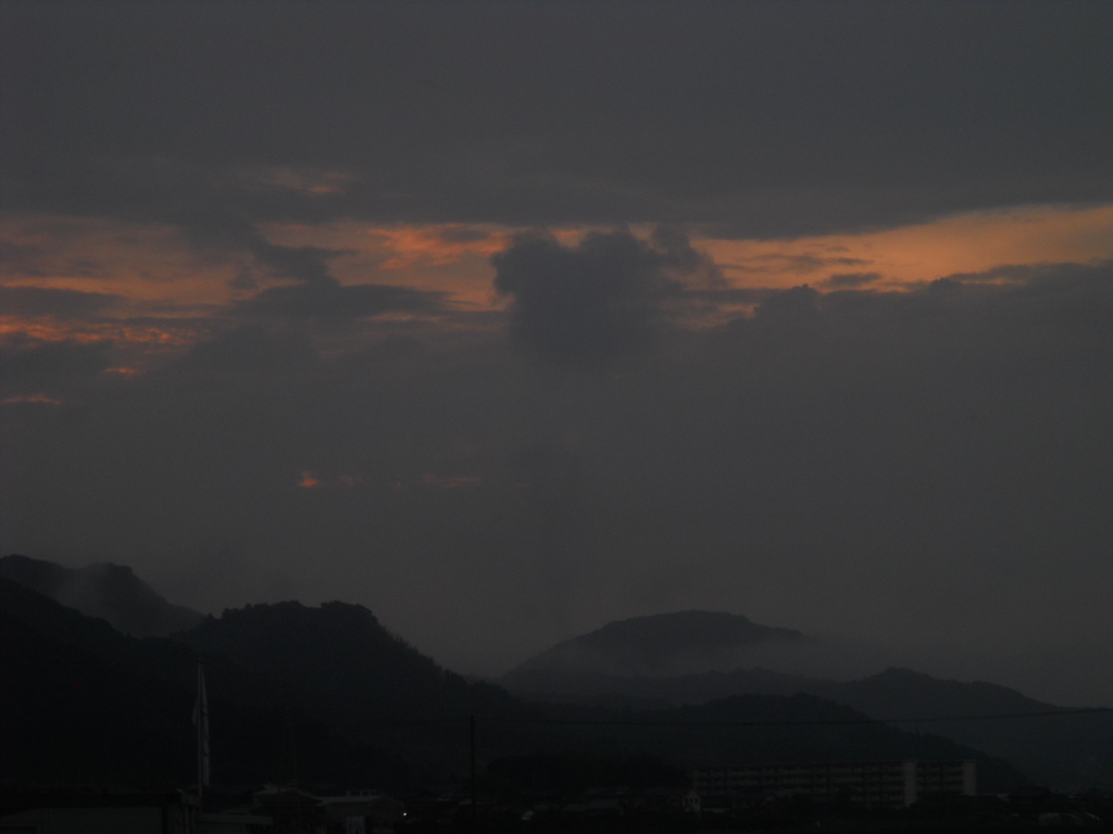 梅雨も上がってか・・_f0146802_2102631.jpg