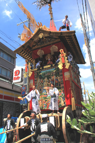 祇園祭り 山鉾巡行_e0048413_21372791.jpg