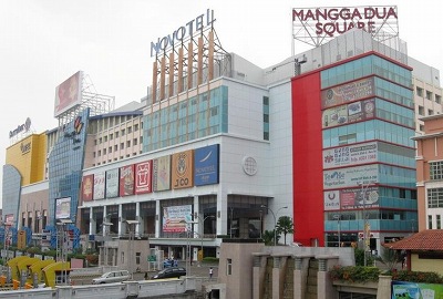 恐るべし Mangga Dua Mall 界隈 @ Jakarta (’12年 4月) _a0074049_1261910.jpg