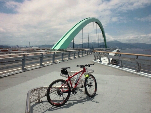 d0227362_18352.jpg