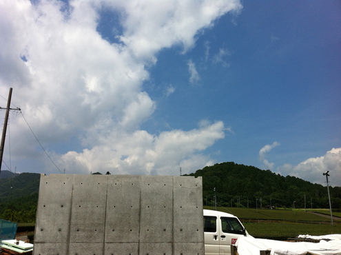 e0149215_2228295.jpg
