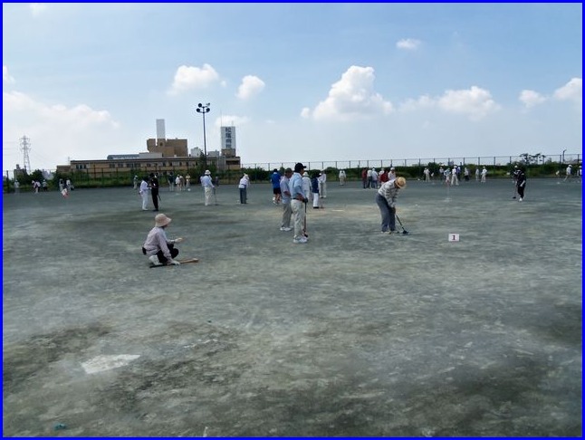 「　梅雨明け　老人会グランドゴルフ　　２０１２．０７．１８　　水　　」_d0094543_22131859.jpg