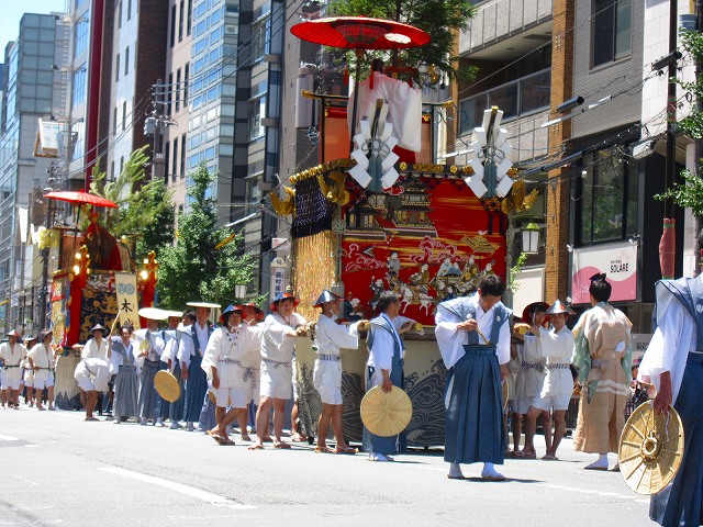 2012祇園祭③巡行_e0237645_1845024.jpg
