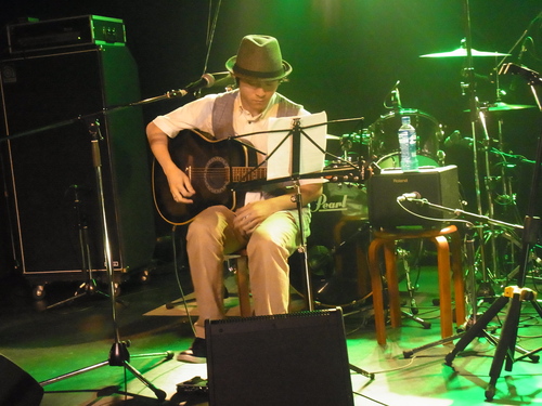 b0230793_0241567.jpg
