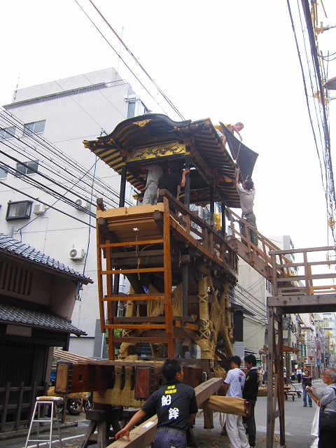 2012祇園祭①鉾立て・準備_e0237645_11164378.jpg