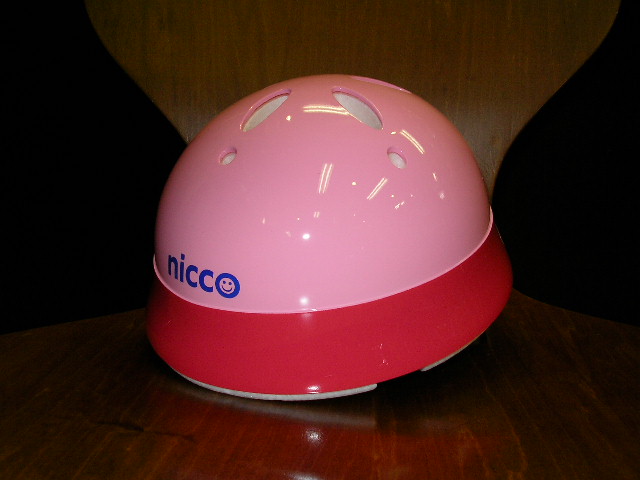 nicco／ベビーヘルメット_b0189682_1745013.jpg