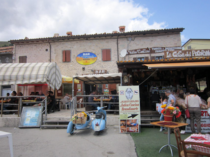 f0234936_07411.jpg