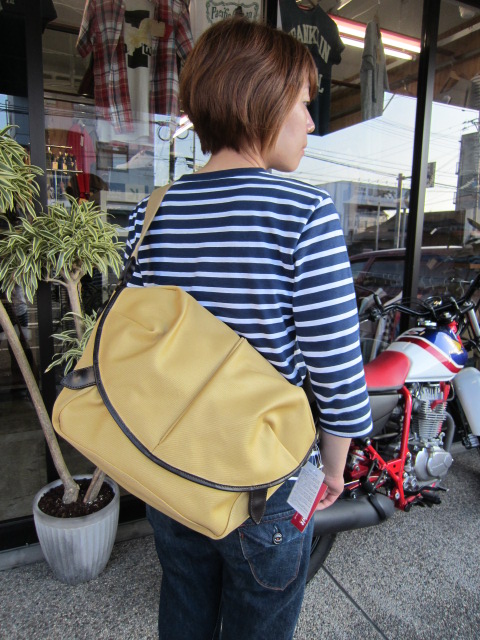 自分へBONUS 編 ③ ・・・ Pokit (Capsuel Shoulder ・M) & 御知らせ..._d0152280_316838.jpg