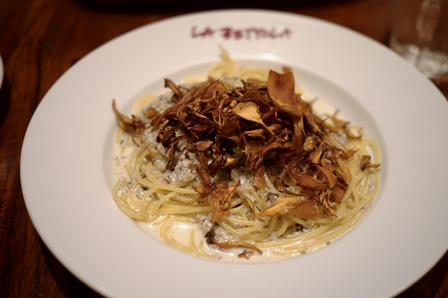 池袋の「LA BETTOLA」で再会ランチ_b0236985_10233821.jpg