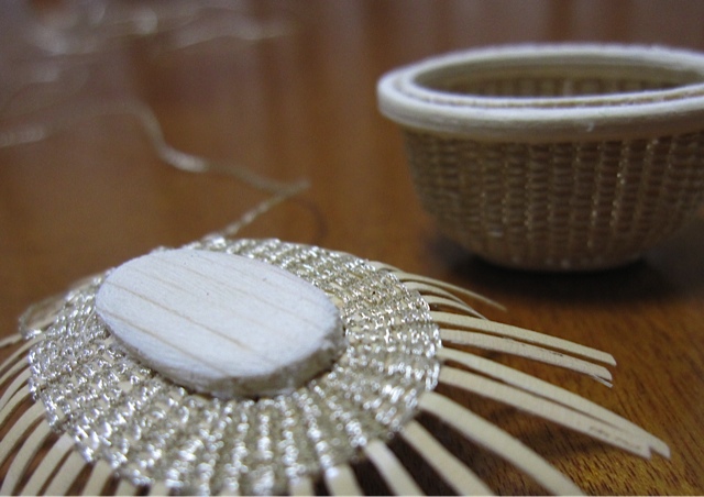 Golden Miniature Basket_f0197215_21331530.jpg