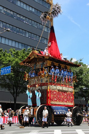 f0054428_0124091.jpg