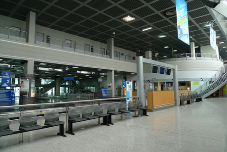 ストラスブール国際空港 L Aeroport International De Strasbourg おフランスの魅力 ストラスブール国際空港 L Aeroport International De Strasbourg おフランスの魅力