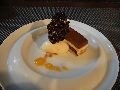 フレンチレストラン グルマン_a0152501_17222527.jpg