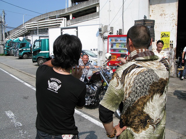 こんなに暑いのに、、、熊本からようこそ!!_a0110720_1804996.jpg