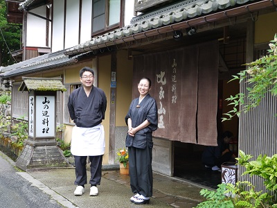 夏一番のご馳走 ~比良山荘 (滋賀) ~_c0235725_15422589.jpg