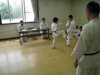 新琴似教室　昇級審査会!_c0118332_1464835.jpg