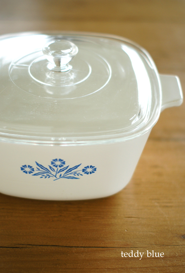 vintage corning ware コーニングウェアのキャセロール : teddy blue vintage corning ware コーニングウェアのキャセロール : teddy blue