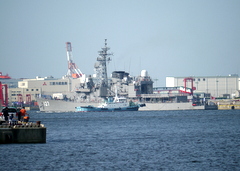 7月22日(日)朝､阪神基地隊から護衛艦\"いそゆき”が出港しました_b0192588_10505114.jpg